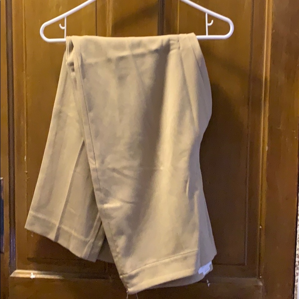 Women’s dress pants